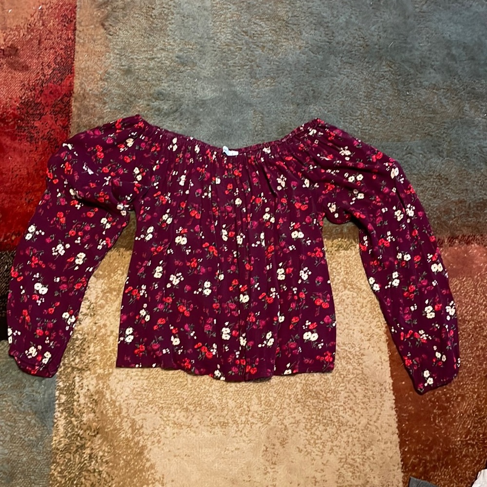 Hollister off Shoulder Long Sleeve